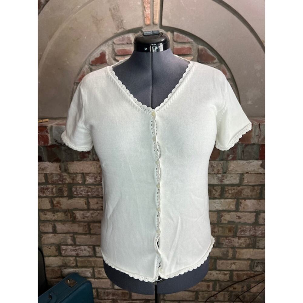 cardigan sweater white v neck scalloped trim